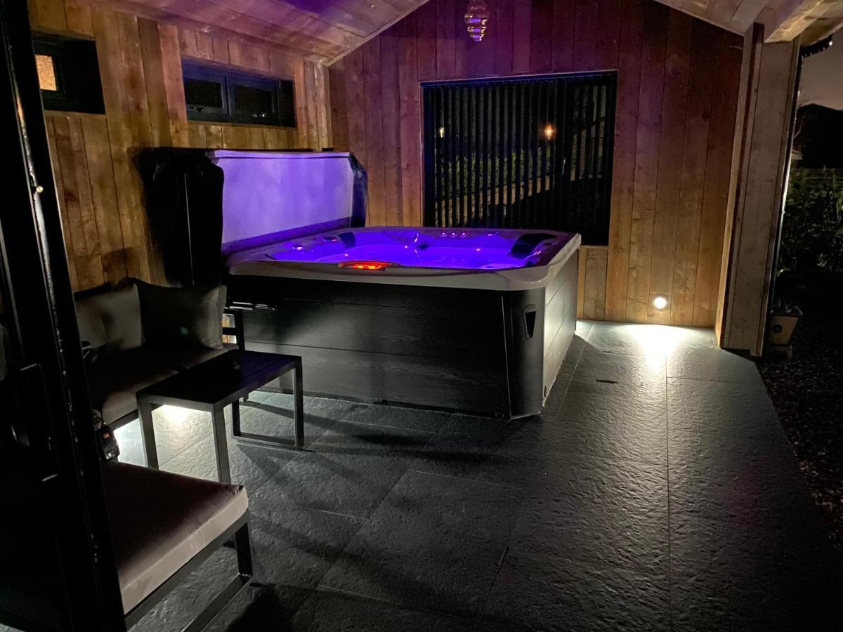 Wayside Lodge Blackpool Bagian luar foto