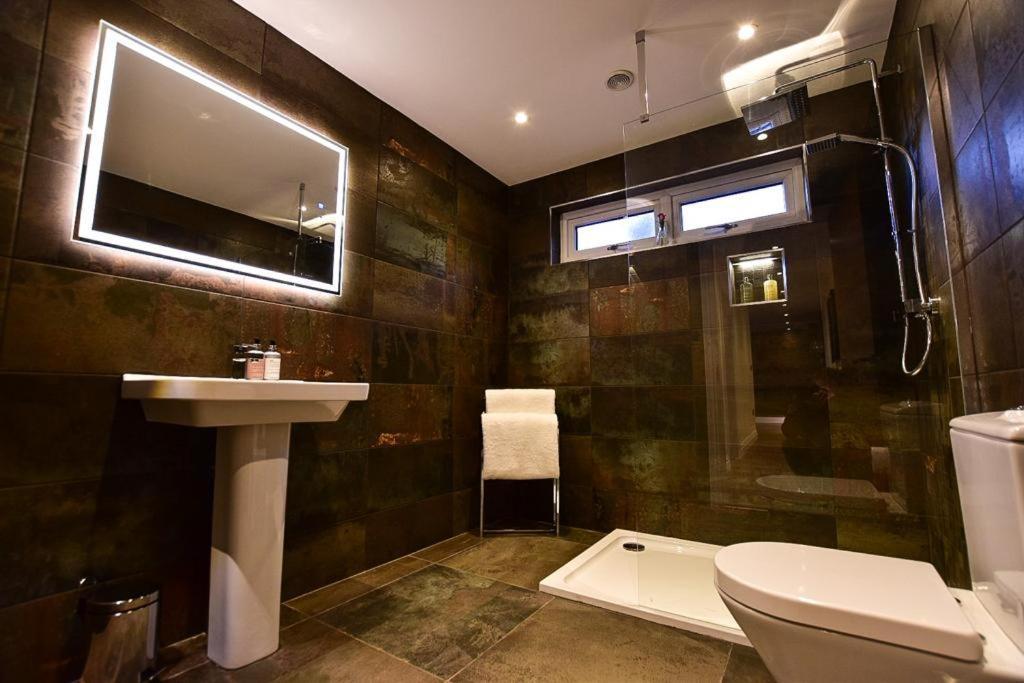 Wayside Lodge Blackpool Bagian luar foto